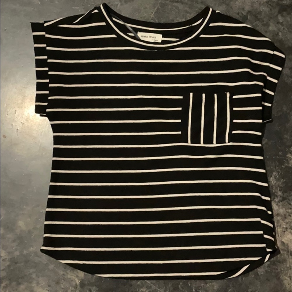 Black and white stripe shirt